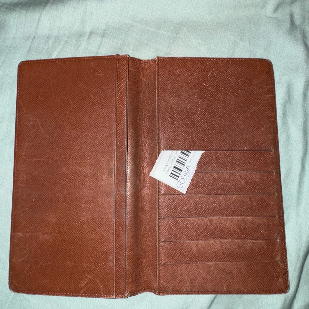 Louis Vuitton Brown Monogram Card Holder - Picture 3 of 5